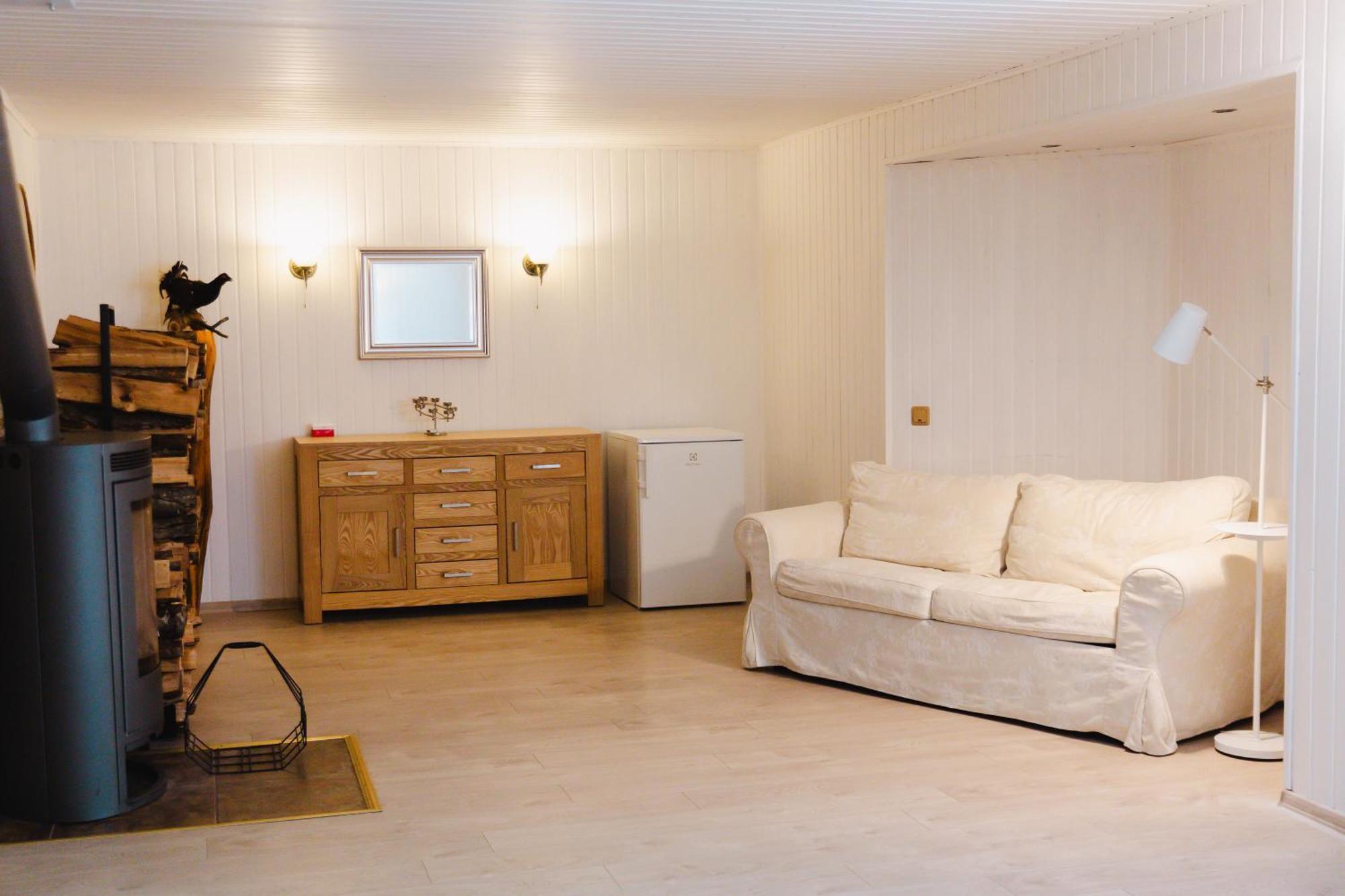 Konrad Family Guesthouse Kuressaare Habitación foto