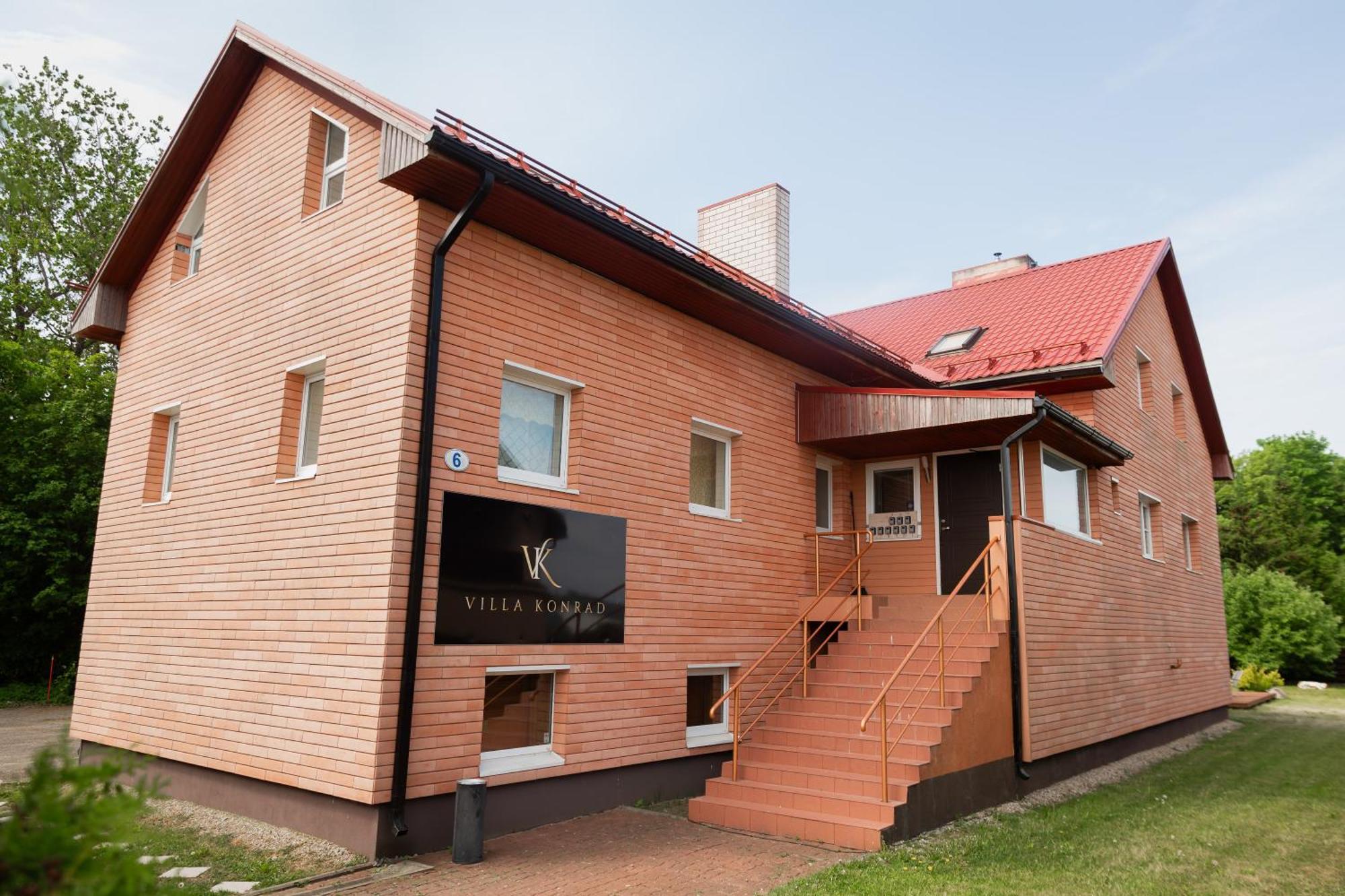 Konrad Family Guesthouse Kuressaare Exterior foto